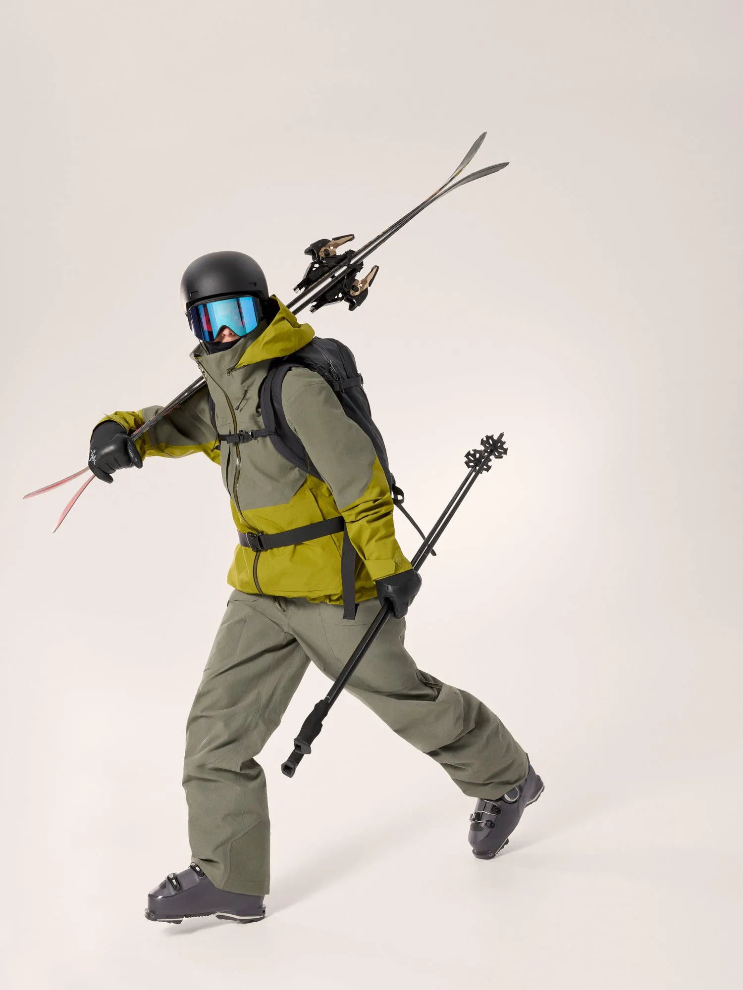 Olive Moss / Forage