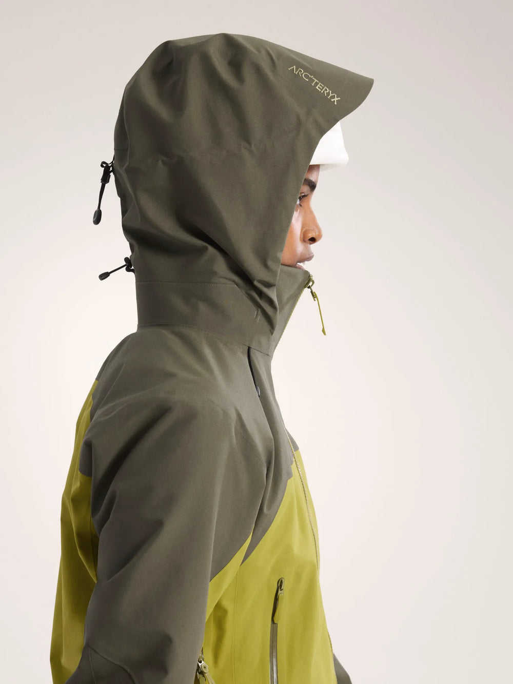 Tatsu / Olive Moss