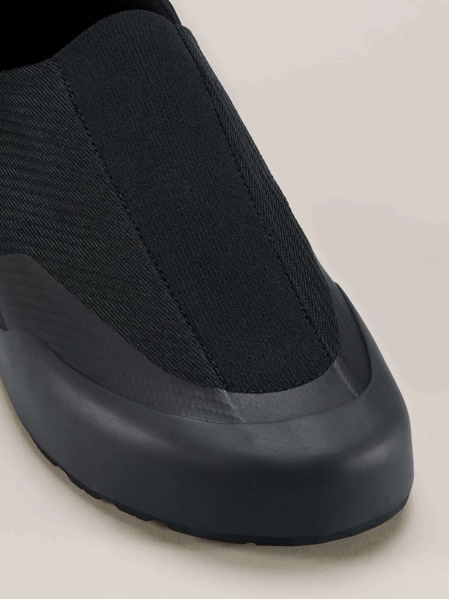 Black/Black