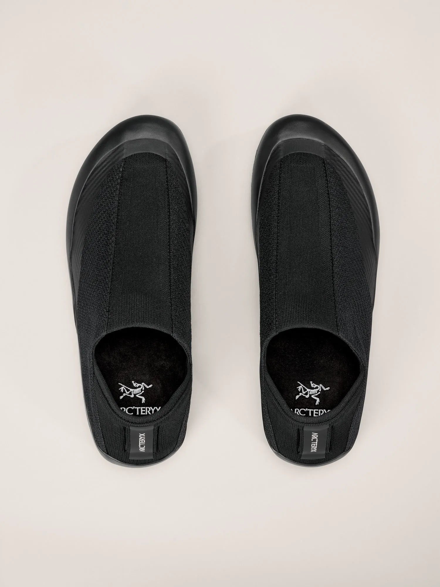 Black / Black