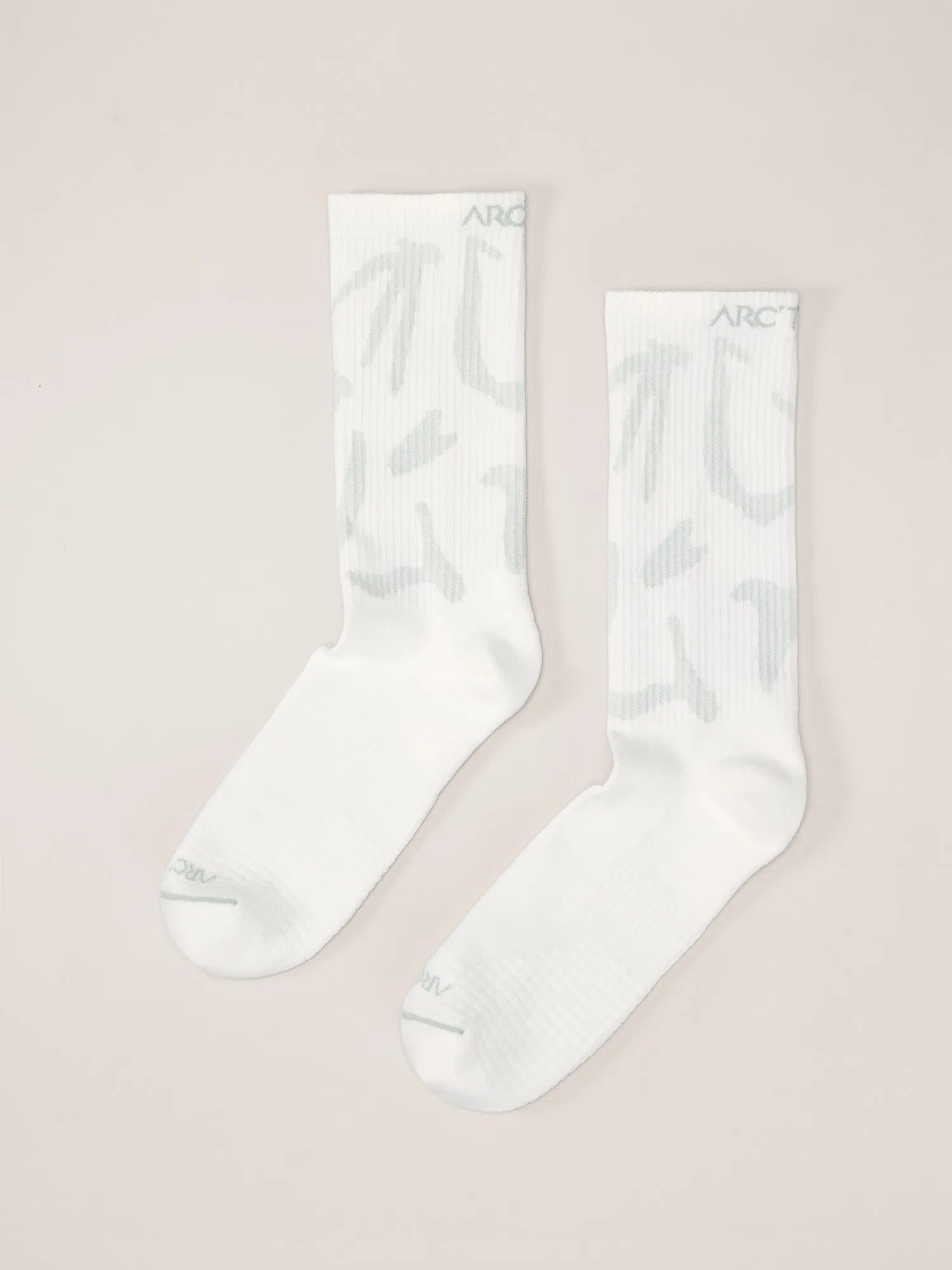 White / Pearl Gray